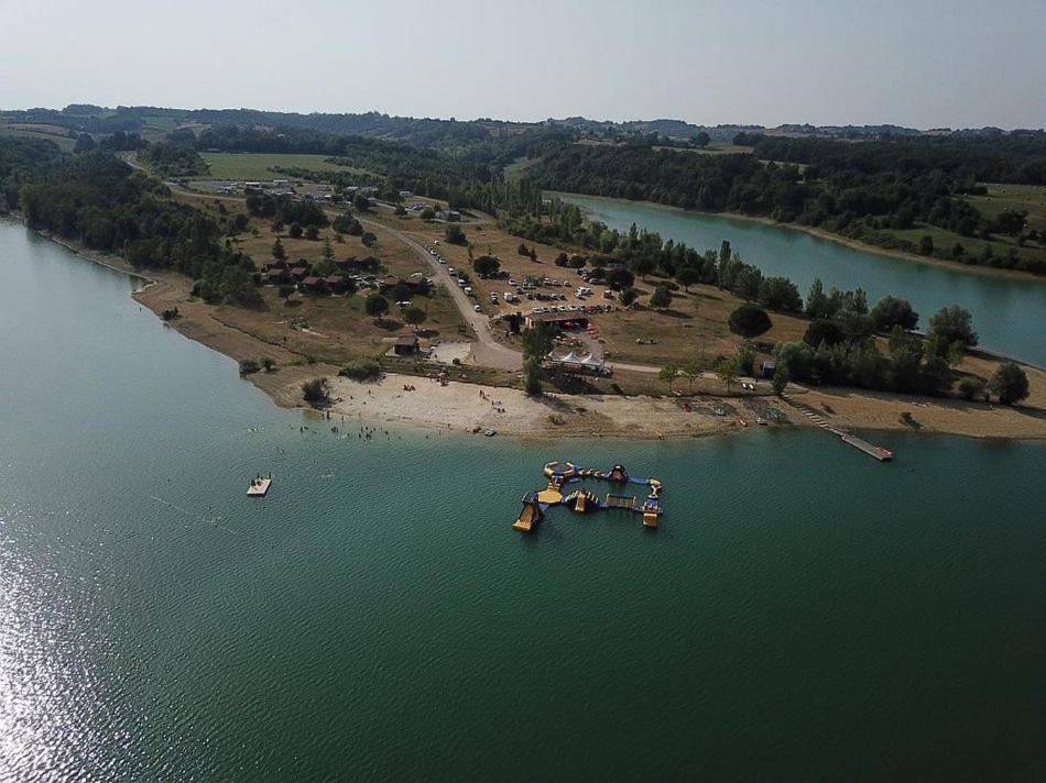 Les Chalets Du Lac De La Gimone Saint-Blancard Exterior foto
